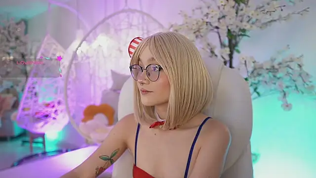 DalahiaRush online show from September 15, 7:03 pm