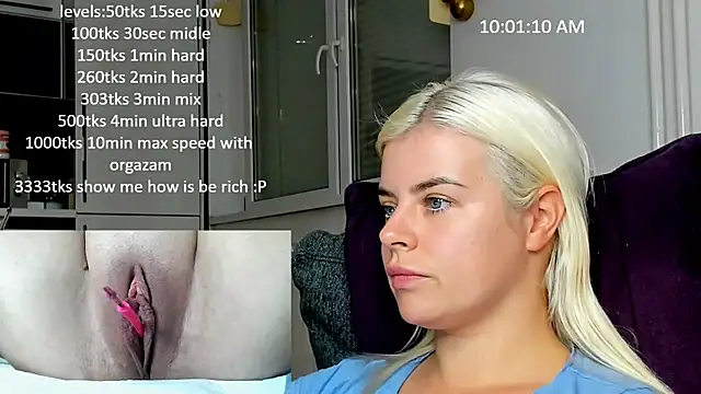 queenofthenighttt online show from October 28, 9:02 am