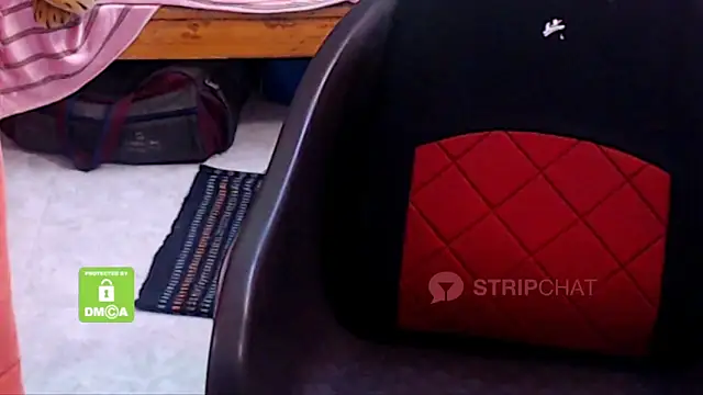 Snapshot of Novapol chatting on January 5, 5:51 pm Novapol online show from January 5, 5:51 pm