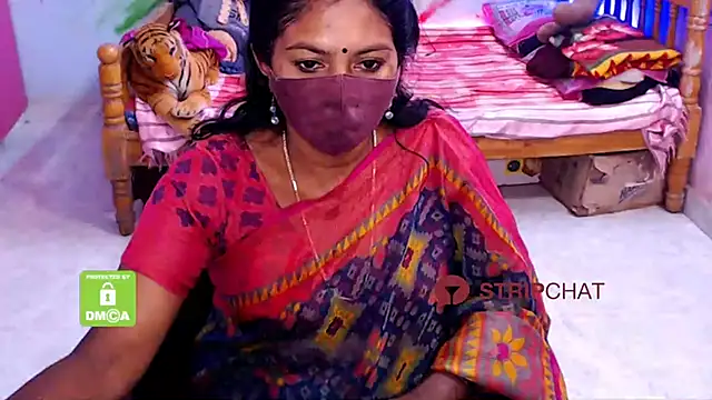 Snapshot of Novapol chatting on January 26, 6:07 am Novapol online show from January 26, 6:07 am