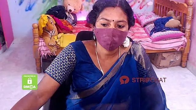 Snapshot of Novapol chatting on February 2, 12:57 pm Novapol online show from February 2, 12:57 pm