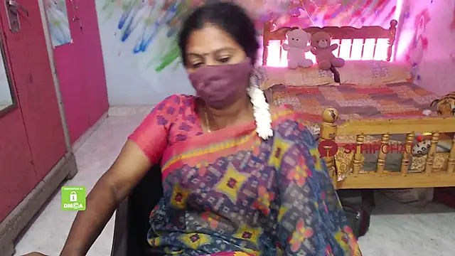 Snapshot of Novapol chatting on October 7, 5:54 pm Novapol online show from October 7, 5:54 pm