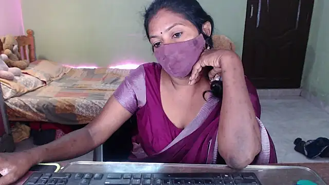 Novapol online show from April 19, 6:10 pm