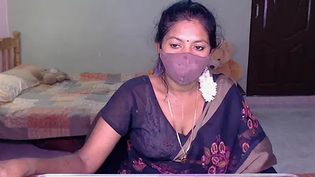 Novapol online show from June 7, 1:15 pm