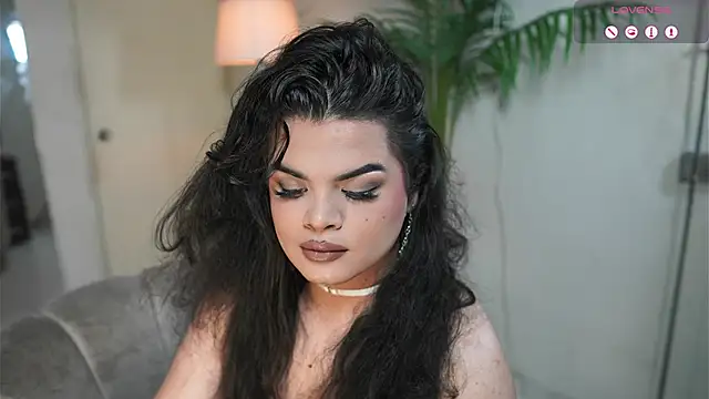 artechloe online show from September 24, 10:02 pm