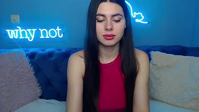 Snapshot of ViollinaLove chatting on January 19, 8:50 am ViollinaLove online show from January 19, 8:50 am