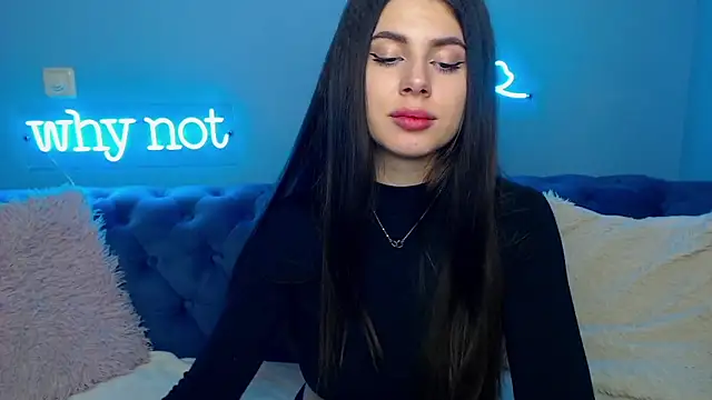 Snapshot of ViollinaLove chatting on January 25, 8:42 am ViollinaLove online show from January 25, 8:42 am