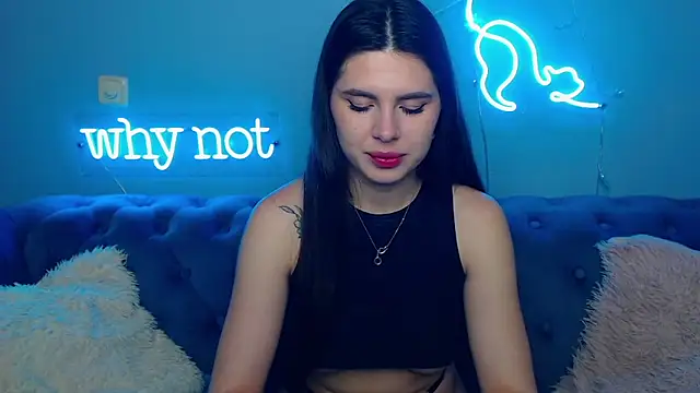 ViollinaLove online show from February 13, 5:47 am