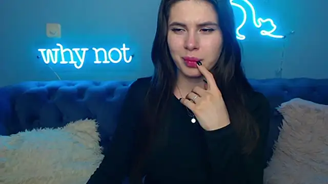 ViollinaLove online show from February 21, 5:47 pm