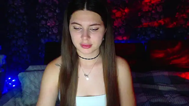 ViollinaLove online show from May 26, 7:43 pm