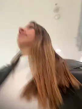 Snapshot of Hall_16 chatting on January 25, 4:46 pm Hall 16 online show from January 25, 4:46 pm