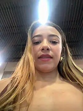 Snapshot of Hall_16 chatting on February 25, 9:57 pm Hall 16 online show from February 25, 9:57 pm