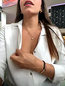 Snapshot of Hall_16 chatting on September 8, 9:14 pm Hall 16 online show from September 8, 9:14 pm