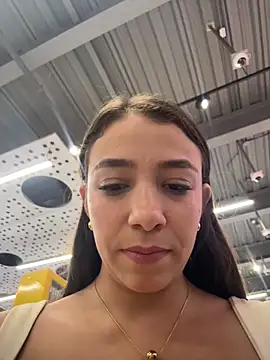 Snapshot of Hall_16 chatting on November 15, 9:32 pm Hall 16 online show from November 15, 9:32 pm