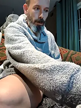 207RCCam online show from March 2, 9:32 pm