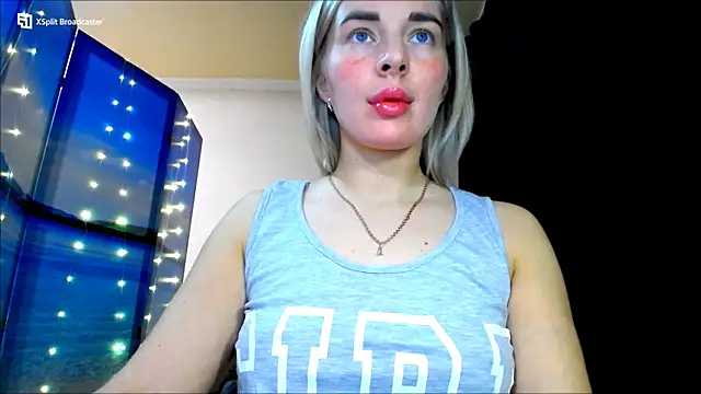 Snapshot of miaa_sunn chatting on January 4, 8:27 pm miaa sunn online show from January 4, 8:27 pm