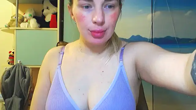 Snapshot of miaa_sunn chatting on November 14, 9:13 pm miaa sunn online show from November 14, 9:13 pm