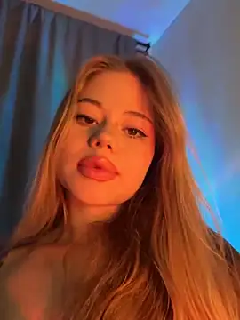 curchez  online show from February 27, 12:54 am