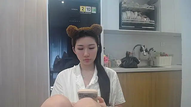 Asiagirll online show from June 28, 2:17 am
