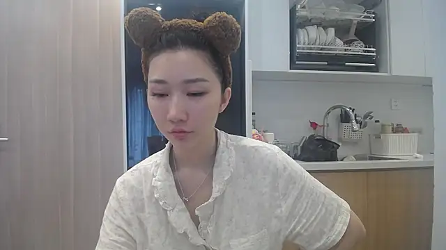 Asiagirll online show from June 29, 1:56 am