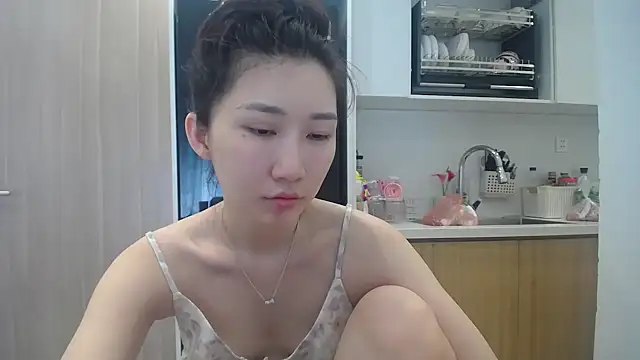 Asiagirll online show from July 4, 1:12 am