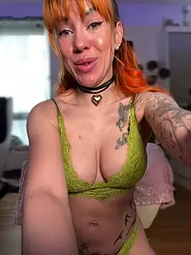 Pia July  online show from January 4, 11:54 am