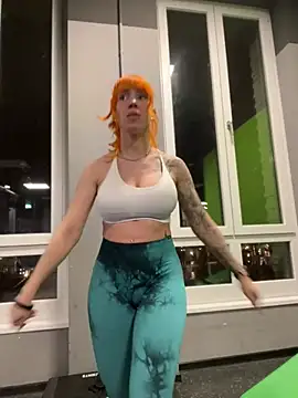 Pia July  online show from January 14, 9:30 pm