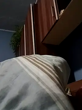 Snapshot of Rolandxxxr chatting on January 1, 5:55 pm Rolandxxxr online show from January 1, 5:55 pm