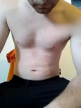 Snapshot of Rolandxxxr chatting on March 17, 7:24 am Rolandxxxr online show from March 17, 7:24 am