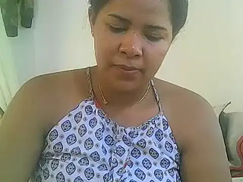 Snapshot of aleixane chatting on January 2, 2:24 pm aleixane online show from January 2, 2:24 pm