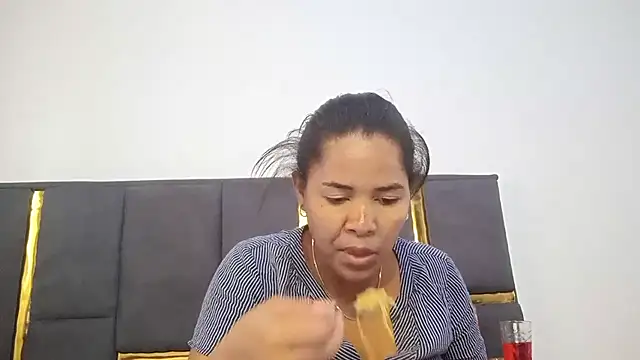 aleixane online show from March 11, 9:59 am