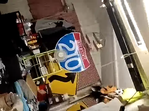 Snapshot of Billywax chatting on October 6, 4:54 am Billywax online show from October 6, 4:54 am