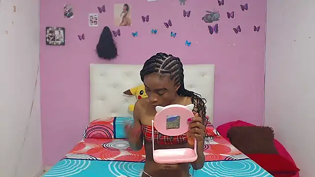 Snapshot of braguitashumedas chatting on September 22, 10:50 am braguitashumedas online show from September 22, 10:50 am