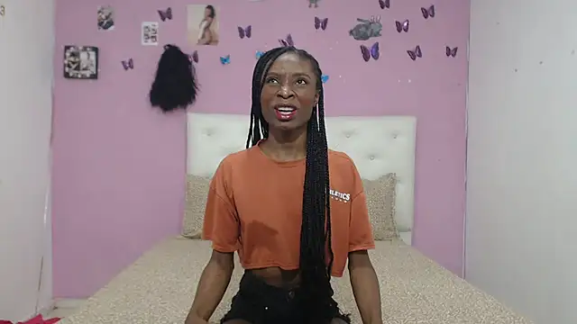 Snapshot of braguitashumedas chatting on October 5, 6:17 pm braguitashumedas online show from October 5, 6:17 pm