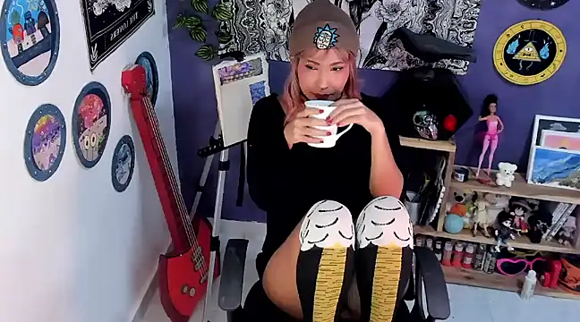 Mary Rosse1 online show from March 22, 12:57 pm