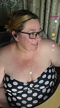 Iceprincess2bad4u online show from September 16, 6:42 pm