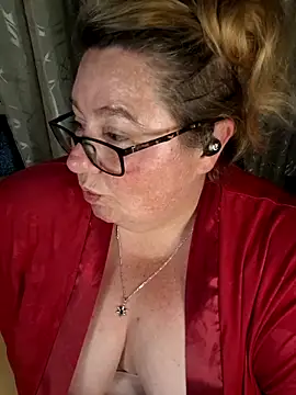 Iceprincess2bad4u online show from April 12, 5:40 pm