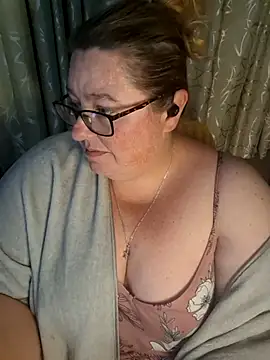 Iceprincess2bad4u online show from May 9, 6:13 pm