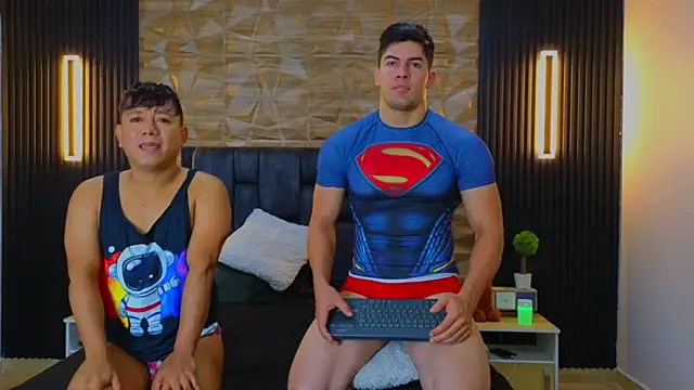 FelipeAndMarcello3 online show from February 10, 2:37 pm