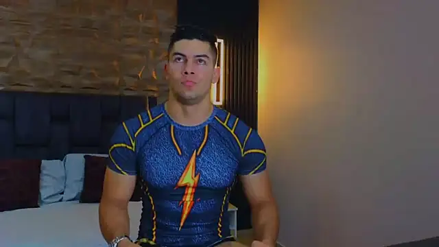 FelipeAndMarcello3 online show from February 24, 10:58 pm