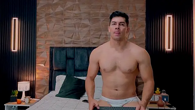 FelipeAndMarcello3 online show from September 18, 2:19 pm