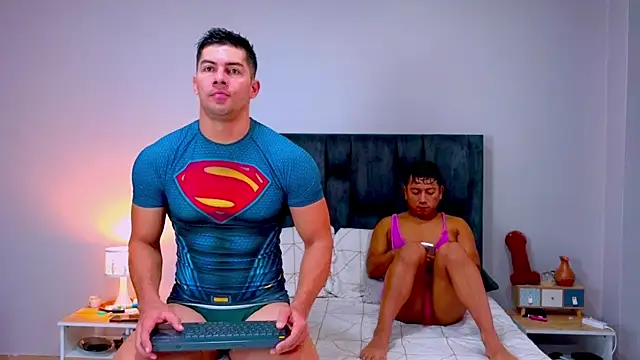 FelipeAndMarcello3 online show from April 22, 2:07 pm