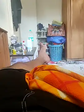 LargishSexiness online show from December 22, 9:17 am