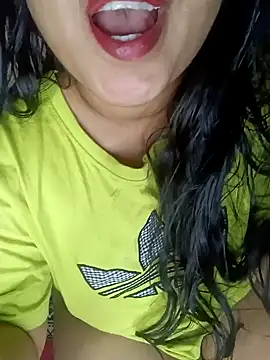 Sweet-Berry online show from January 16, 9:40 pm