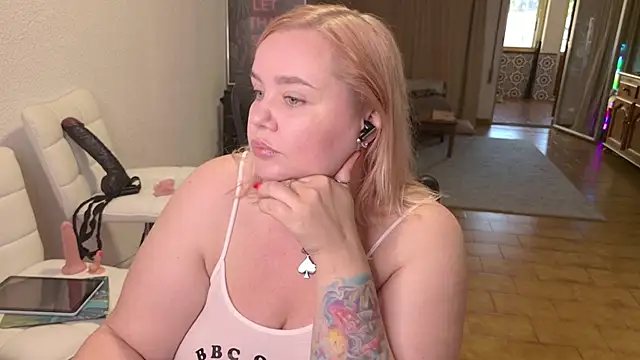 MargotGrey online show from October 28, 2:53 pm