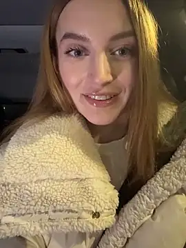 -AngelAri- online show from February 1, 8:05 pm