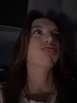 -AngelAri- online show from March 1, 9:15 pm