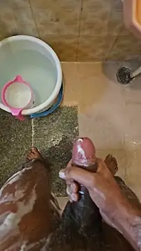 Snapshot of rockyp6 chatting on January 13, 4:07 am rockyp6 online show from January 13, 4:07 am