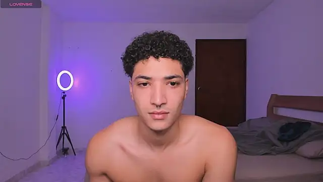 MitchellXD online show from December 22, 4:27 pm