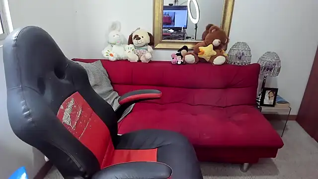 NicolettColin online show from December 12, 7:26 pm